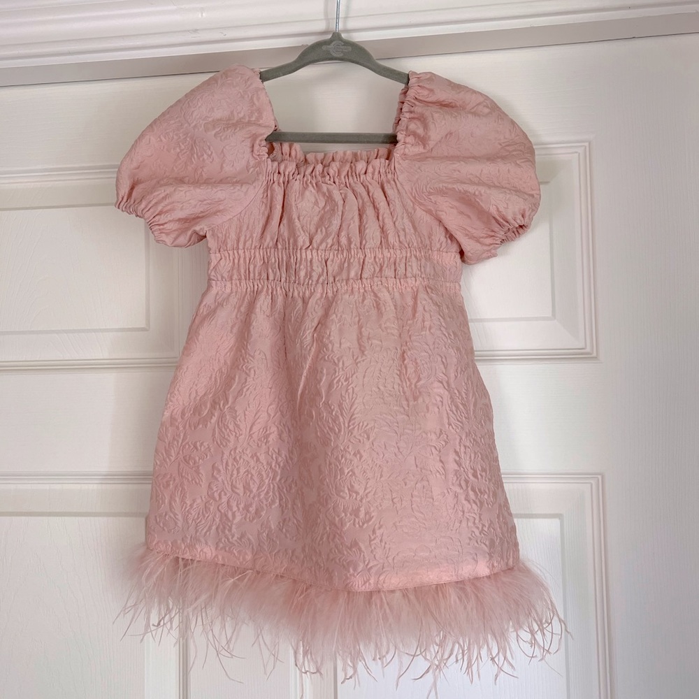 Pink puff sleeve toddler dress